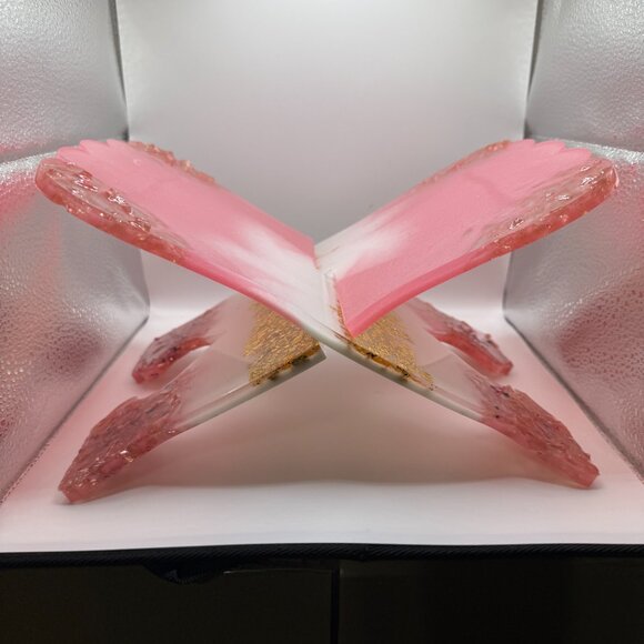 6 Piece Pink & Gold Luxe Resin - Picture 4 of 5